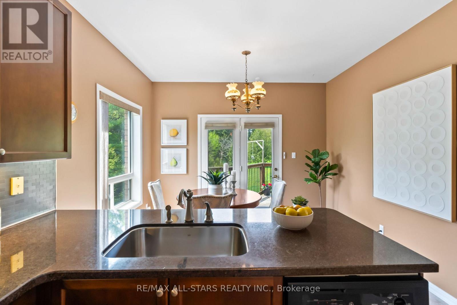 31 Meadow's End Crescent, Uxbridge, Ontario  L9P 0A5 - Photo 12 - N12148285