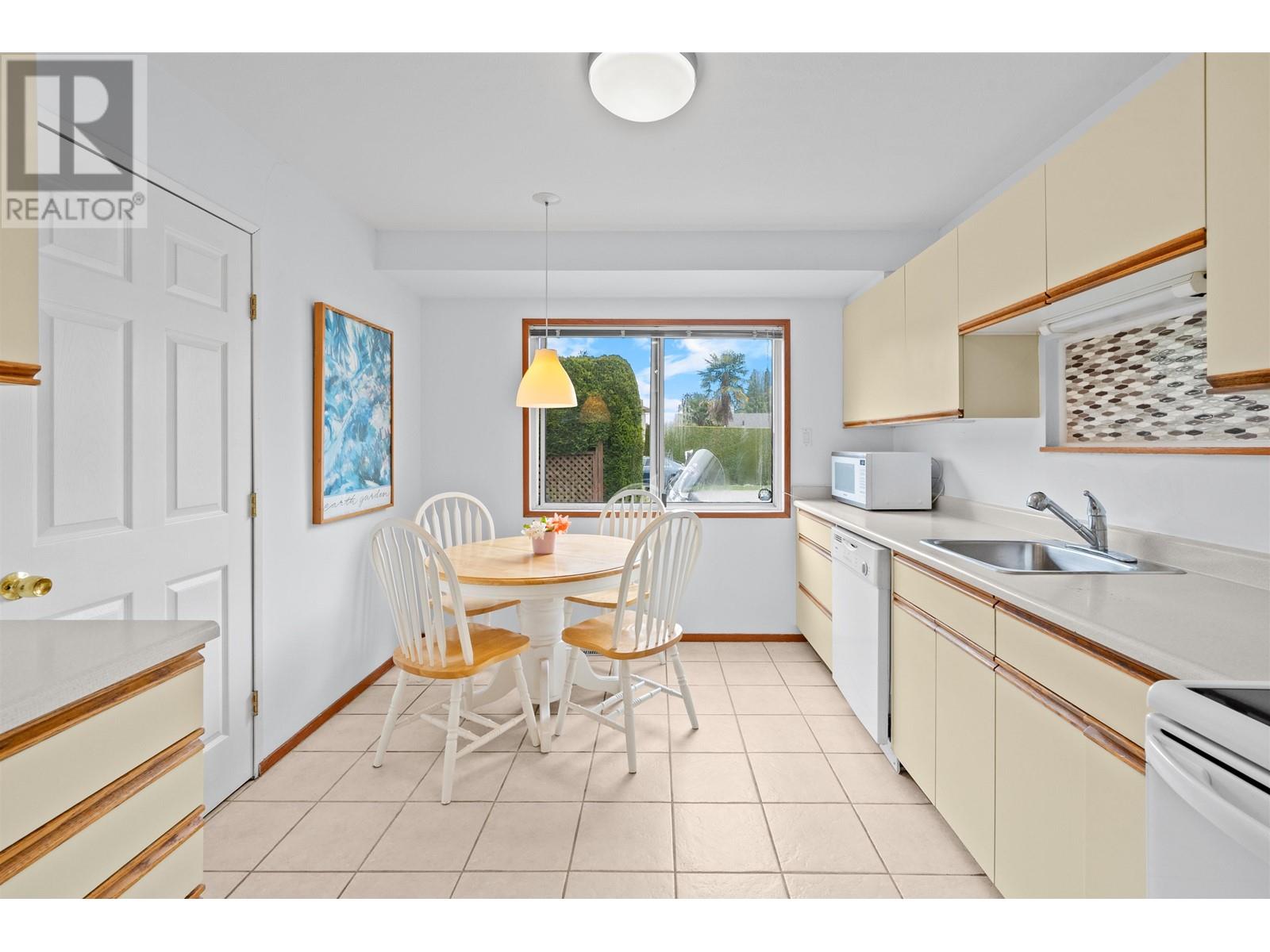 1181 Silverwood Crescent, North Vancouver, British Columbia  V7P 1J2 - Photo 11 - R3002828