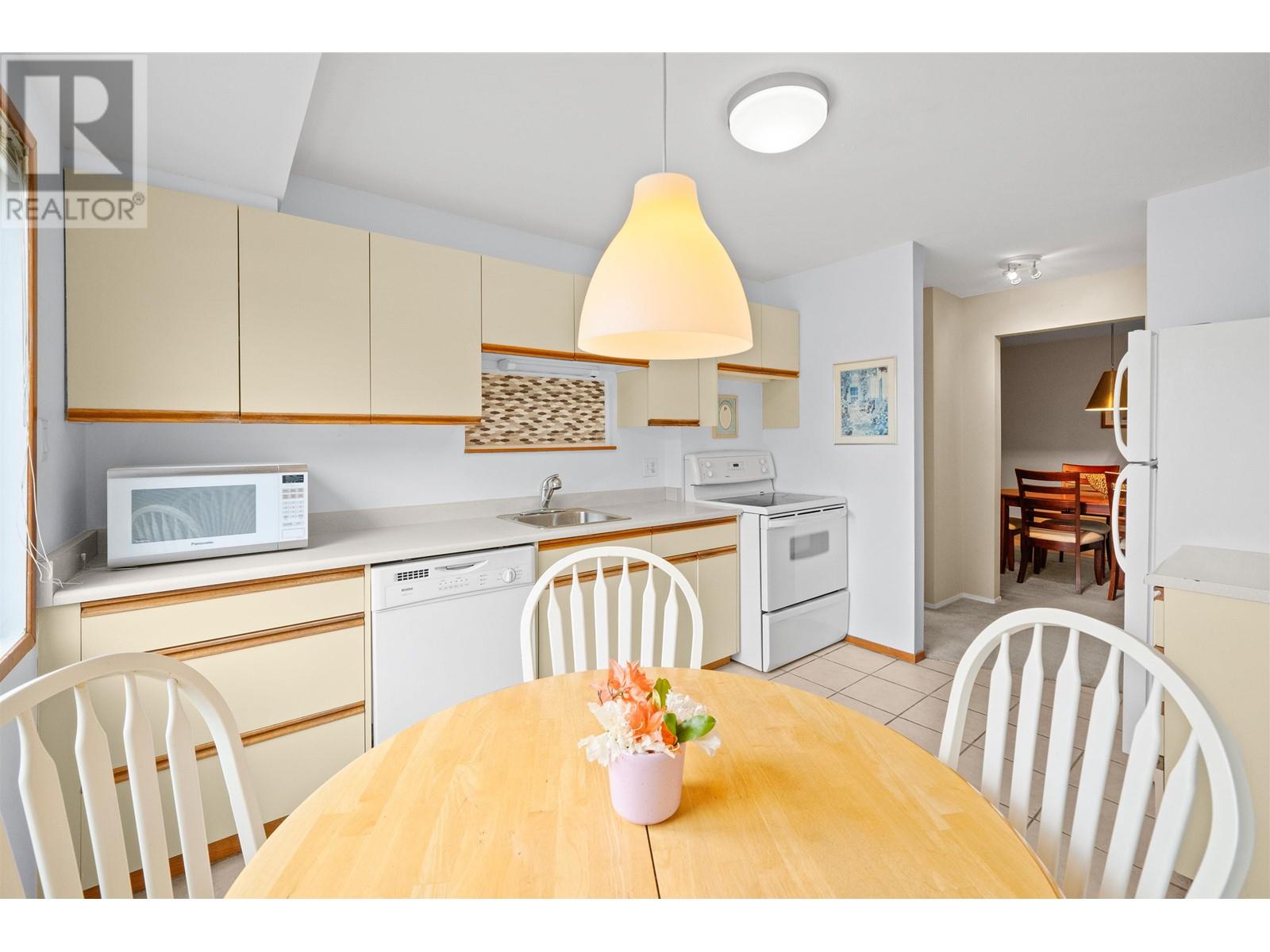 1181 Silverwood Crescent, North Vancouver, British Columbia  V7P 1J2 - Photo 14 - R3002828