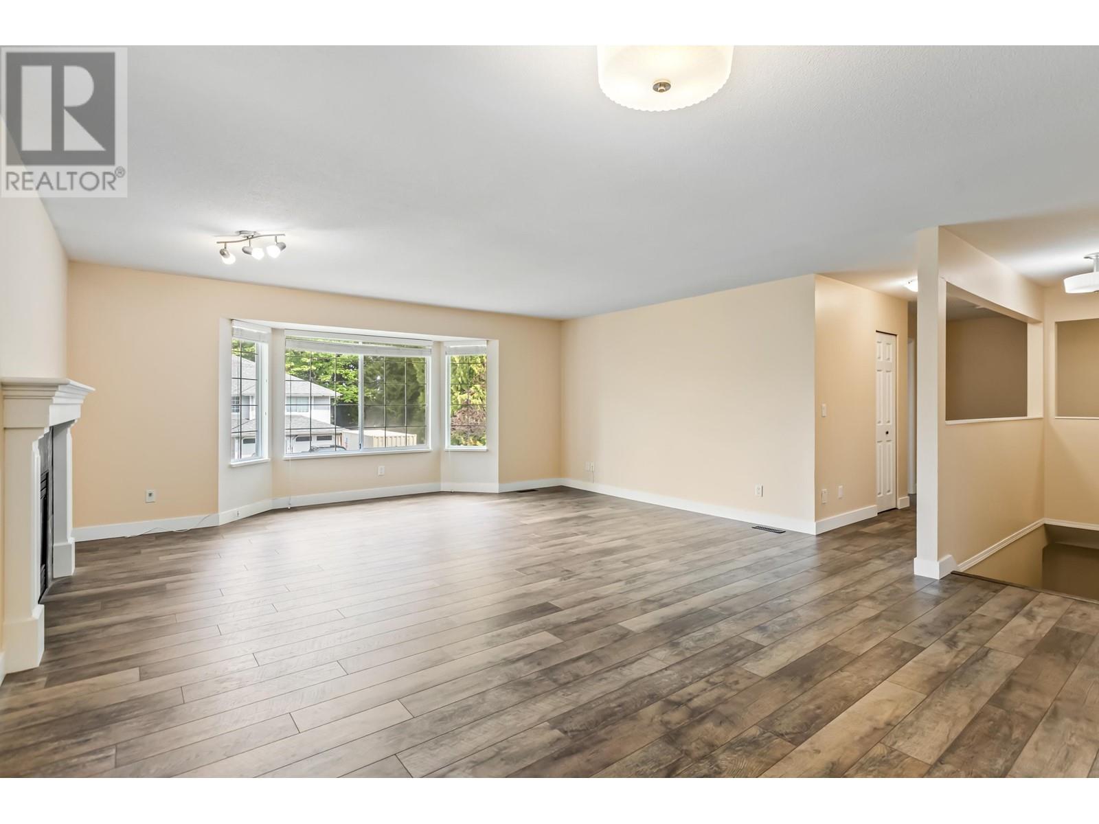 20448 122b Avenue, Maple Ridge, British Columbia  V2X 1B6 - Photo 4 - R3002850