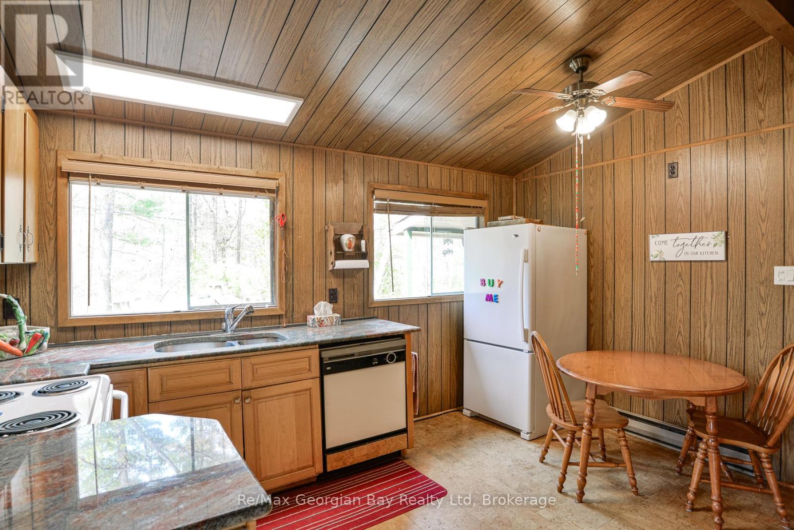 214 Trans Canada Bay Road, Georgian Bay, Ontario  L0K 1S0 - Photo 10 - X12148426