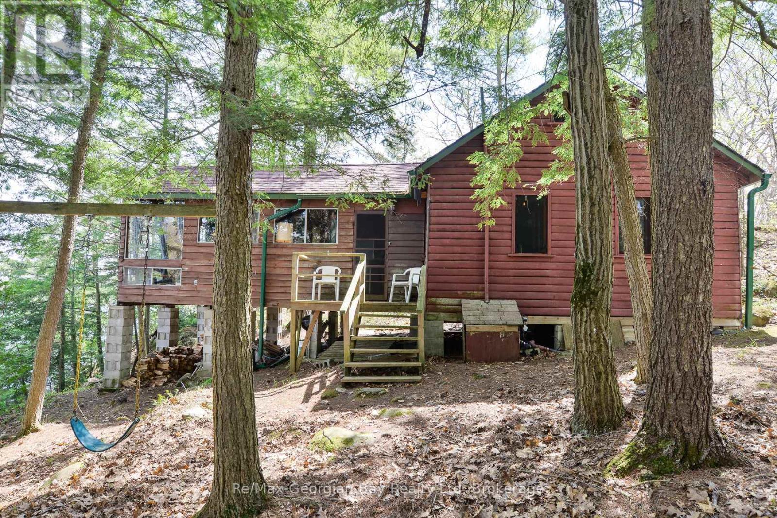 214 Trans Canada Bay Road, Georgian Bay, Ontario  L0K 1S0 - Photo 23 - X12148426