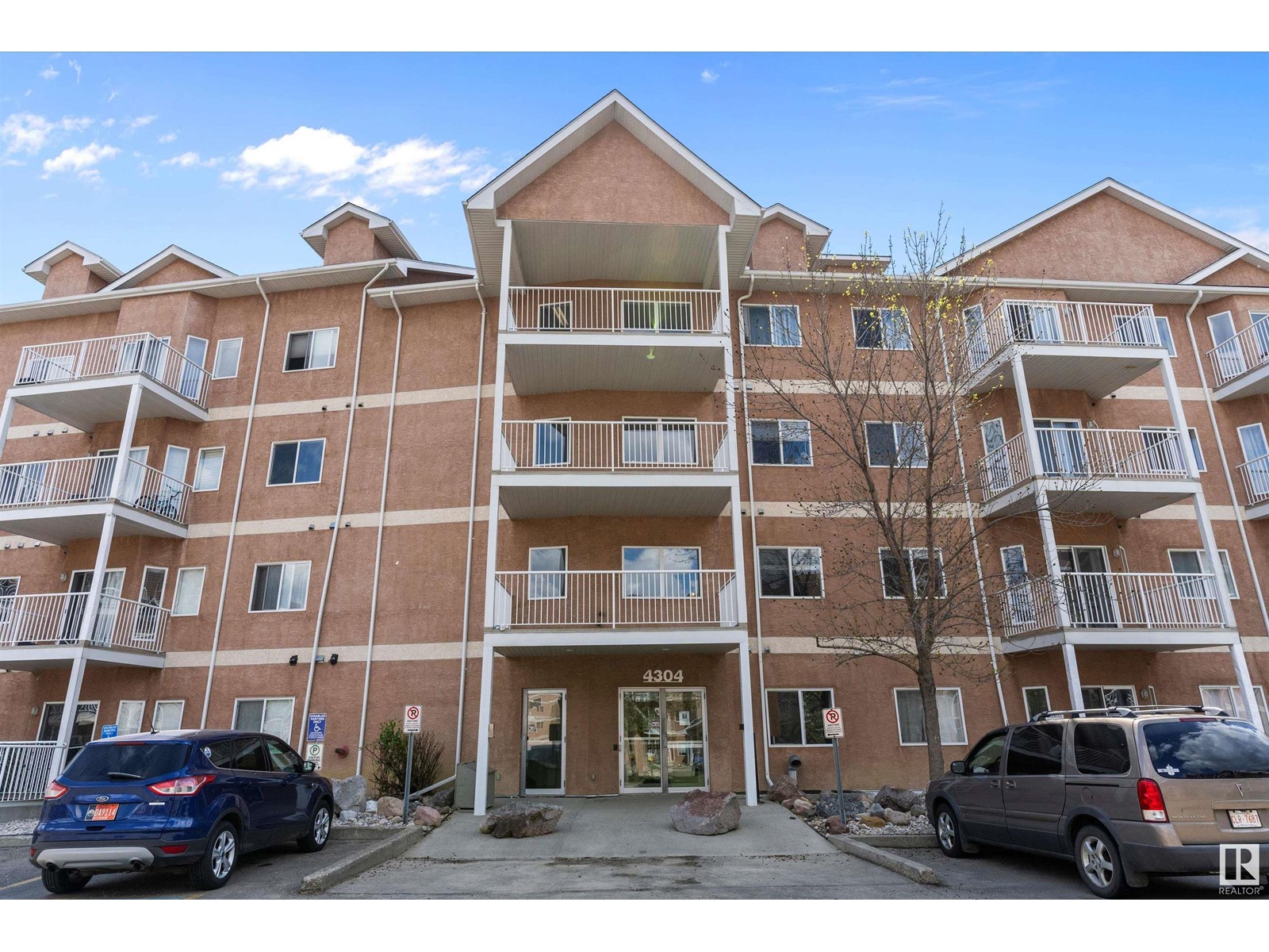 #209 4304 139 Av Nw, Edmonton, Alberta  T5Y 0H6 - Photo 3 - E4436361