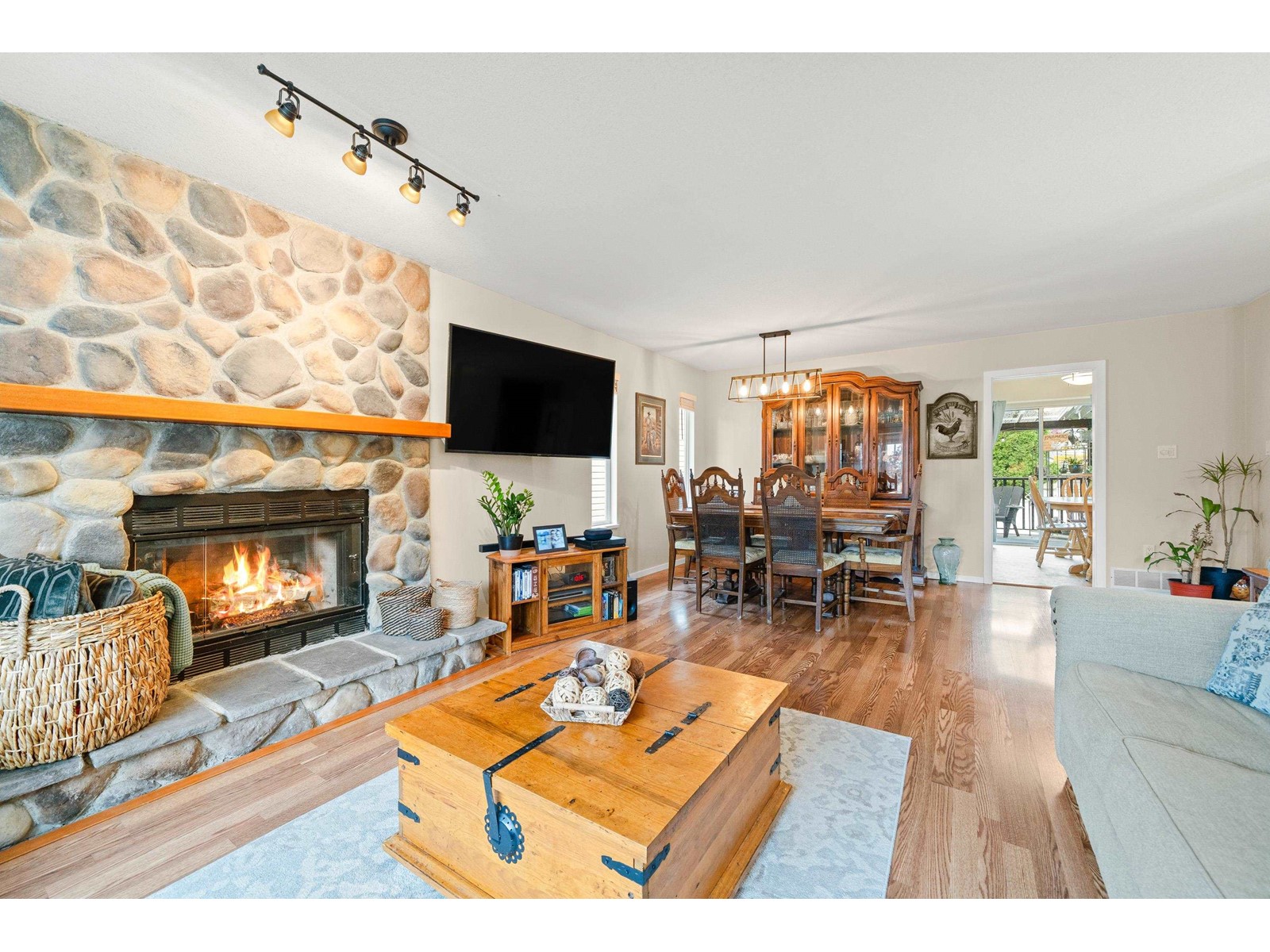 21178 93 Avenue, Langley, British Columbia  V1M 2B6 - Photo 12 - R3002558