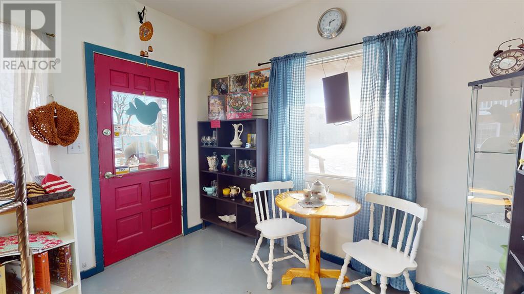 40 Main Street, Big Valley, Alberta  T0J 0G0 - Photo 14 - A2210773