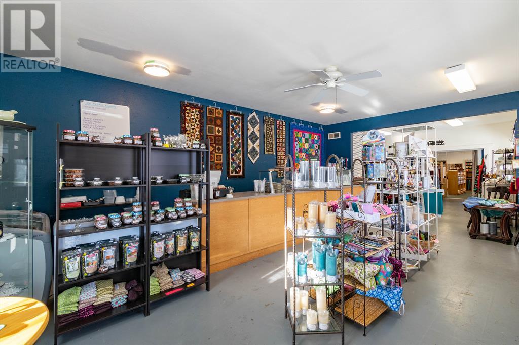40 Main Street, Big Valley, Alberta  T0J 0G0 - Photo 15 - A2210773