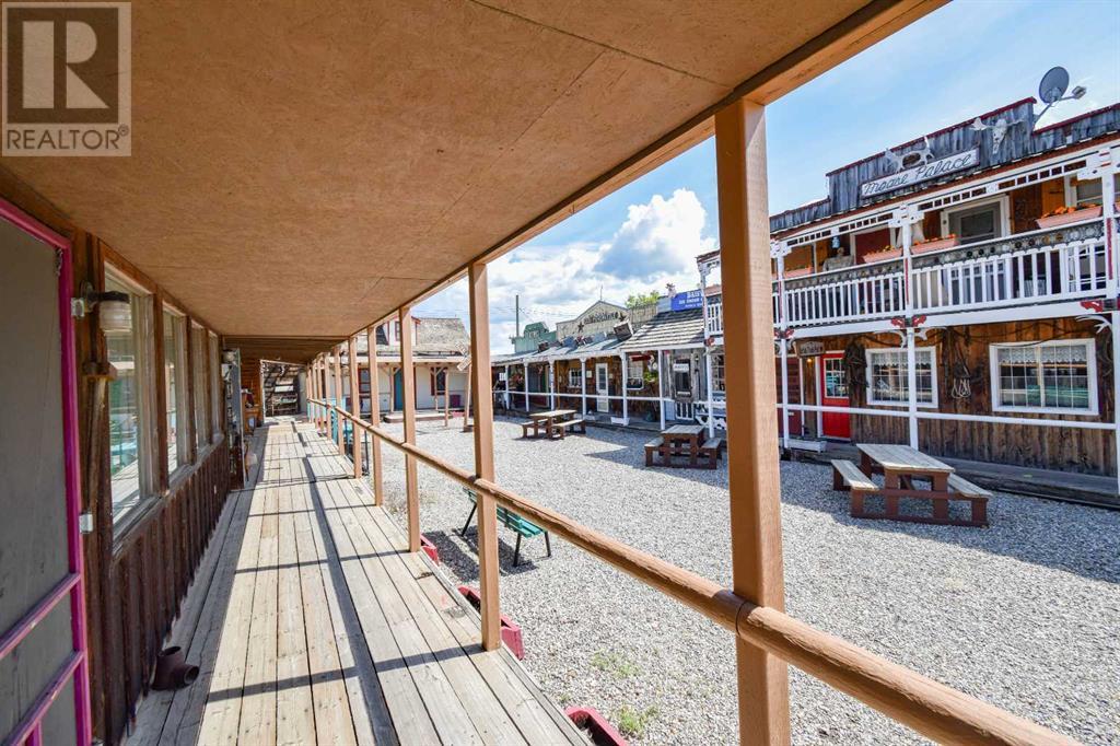 40 Main Street, Big Valley, Alberta  T0J 0G0 - Photo 6 - A2210773