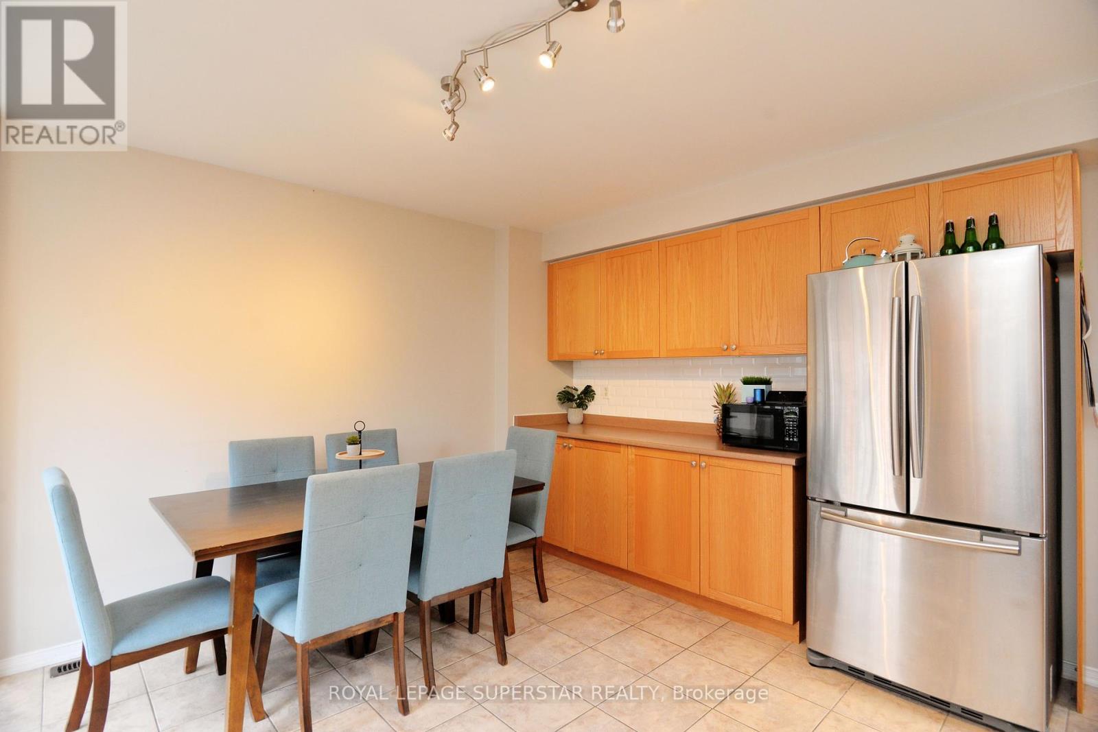 15 Gemstone Lane, Brampton, Ontario  L6X 0H1 - Photo 24 - W12148256