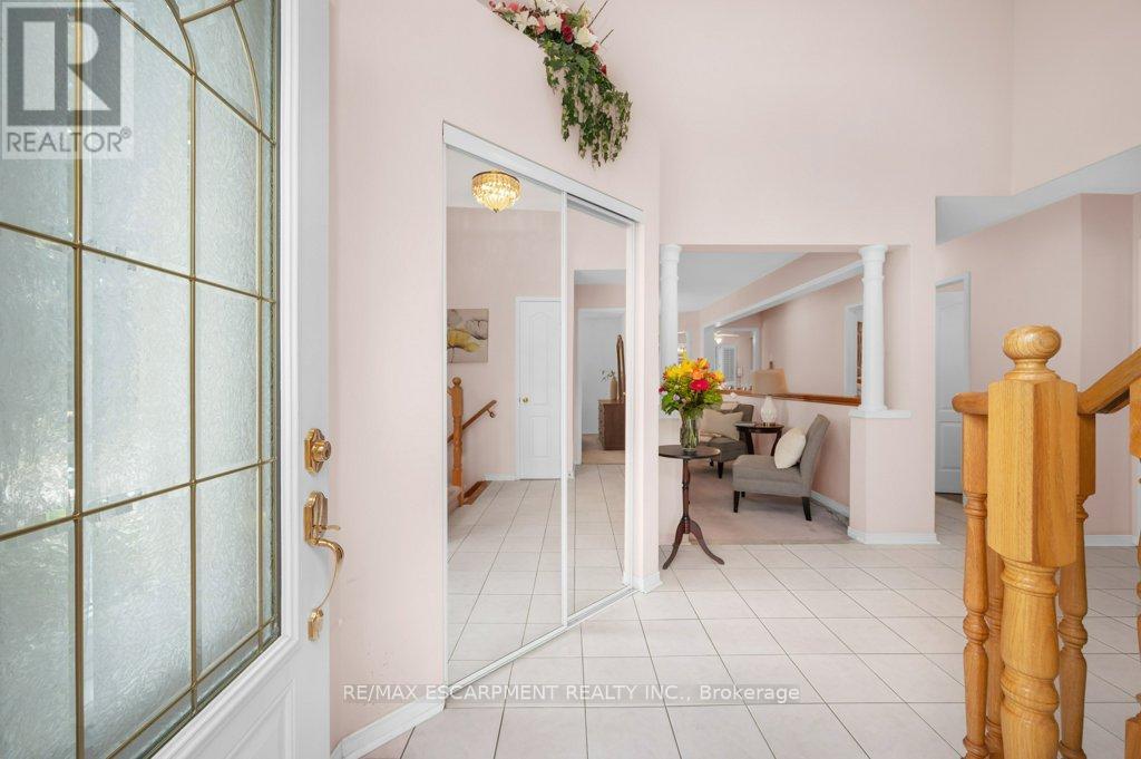Property at 6121 MAPLE GATE CIRCLE image 2