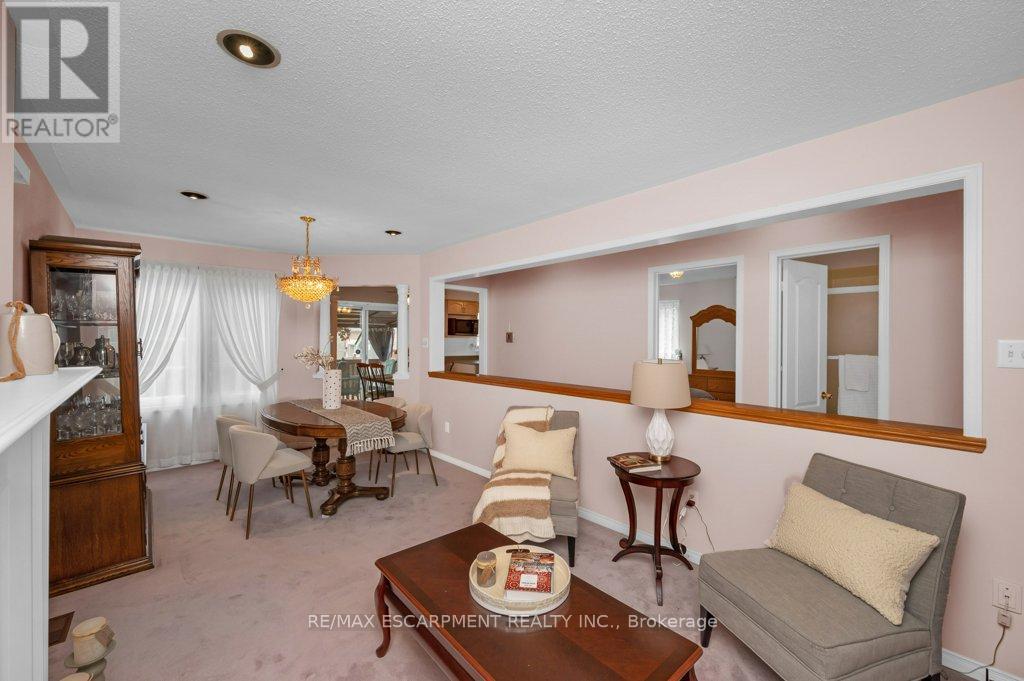Property at 6121 MAPLE GATE CIRCLE image 5