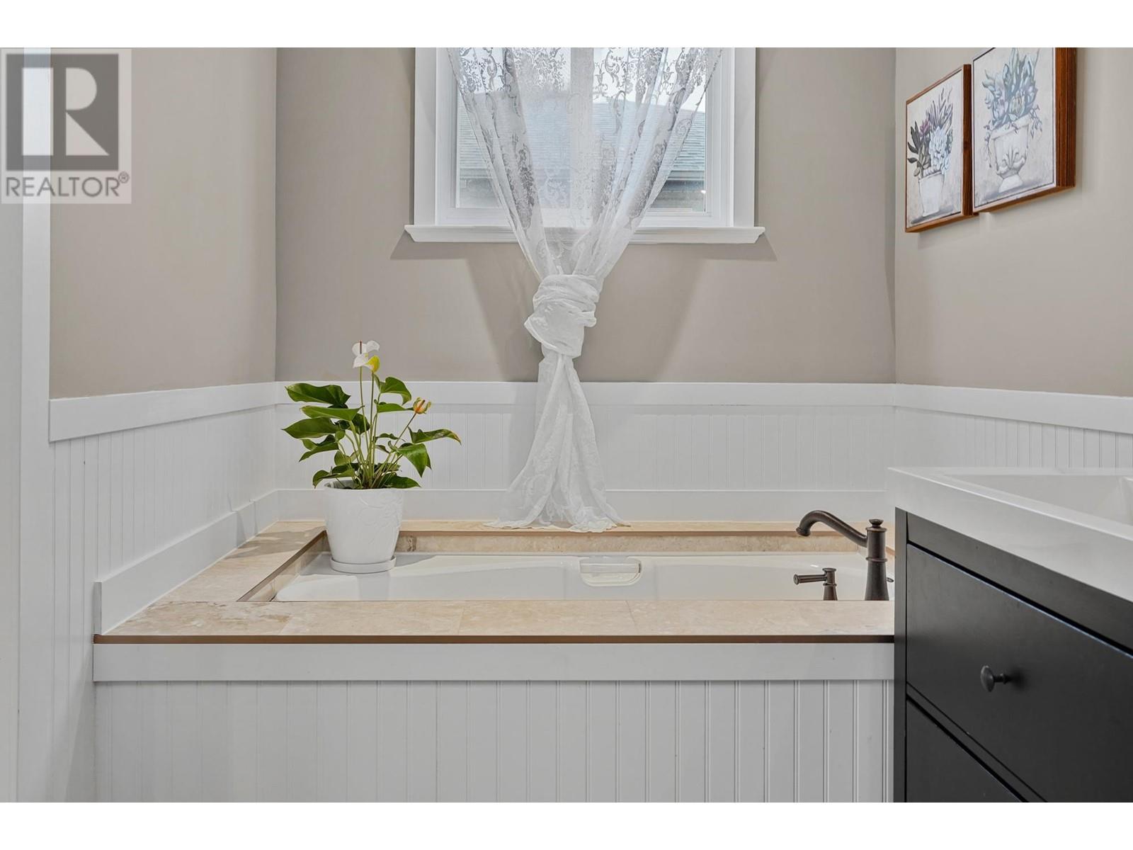 23349 133 Avenue, Maple Ridge, British Columbia  V4R 2W6 - Photo 13 - R3002806