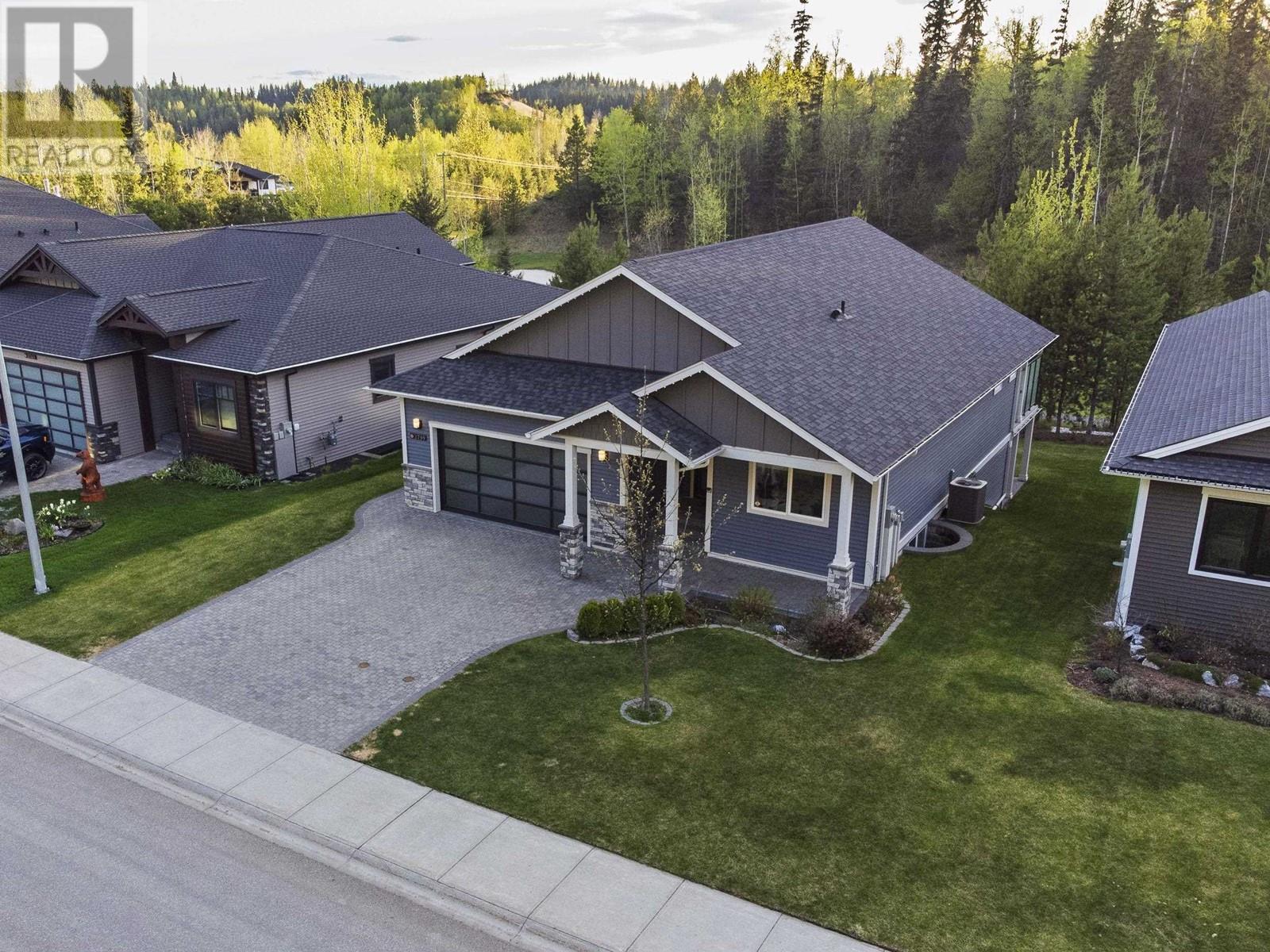 Property at 2759 LINKS DRIVE image 1