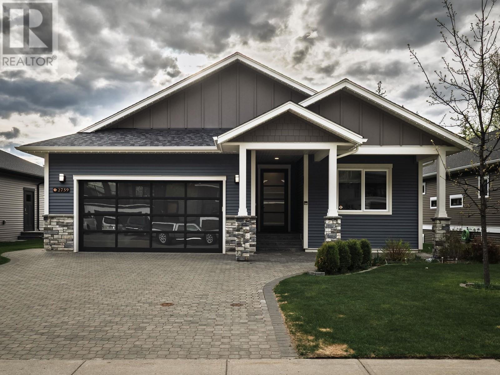 Property at 2759 LINKS DRIVE image 4