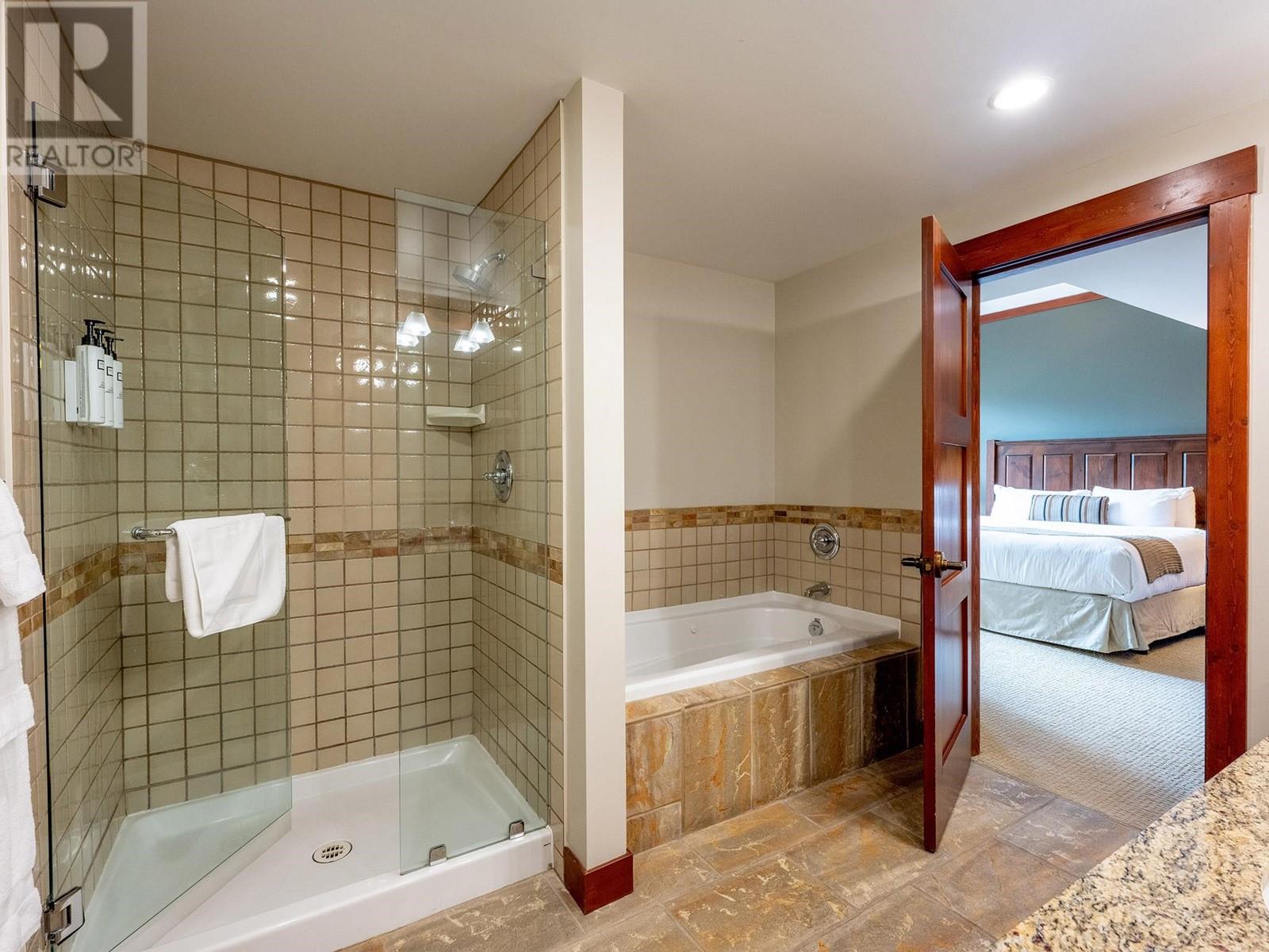 208 2202 Gondola Way, Whistler, British Columbia  V8E 0M7 - Photo 16 - R2987689