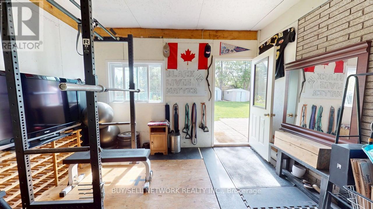638 River Road S, Peterborough South, Ontario  K9J 1E7 - Photo 24 - X12148058