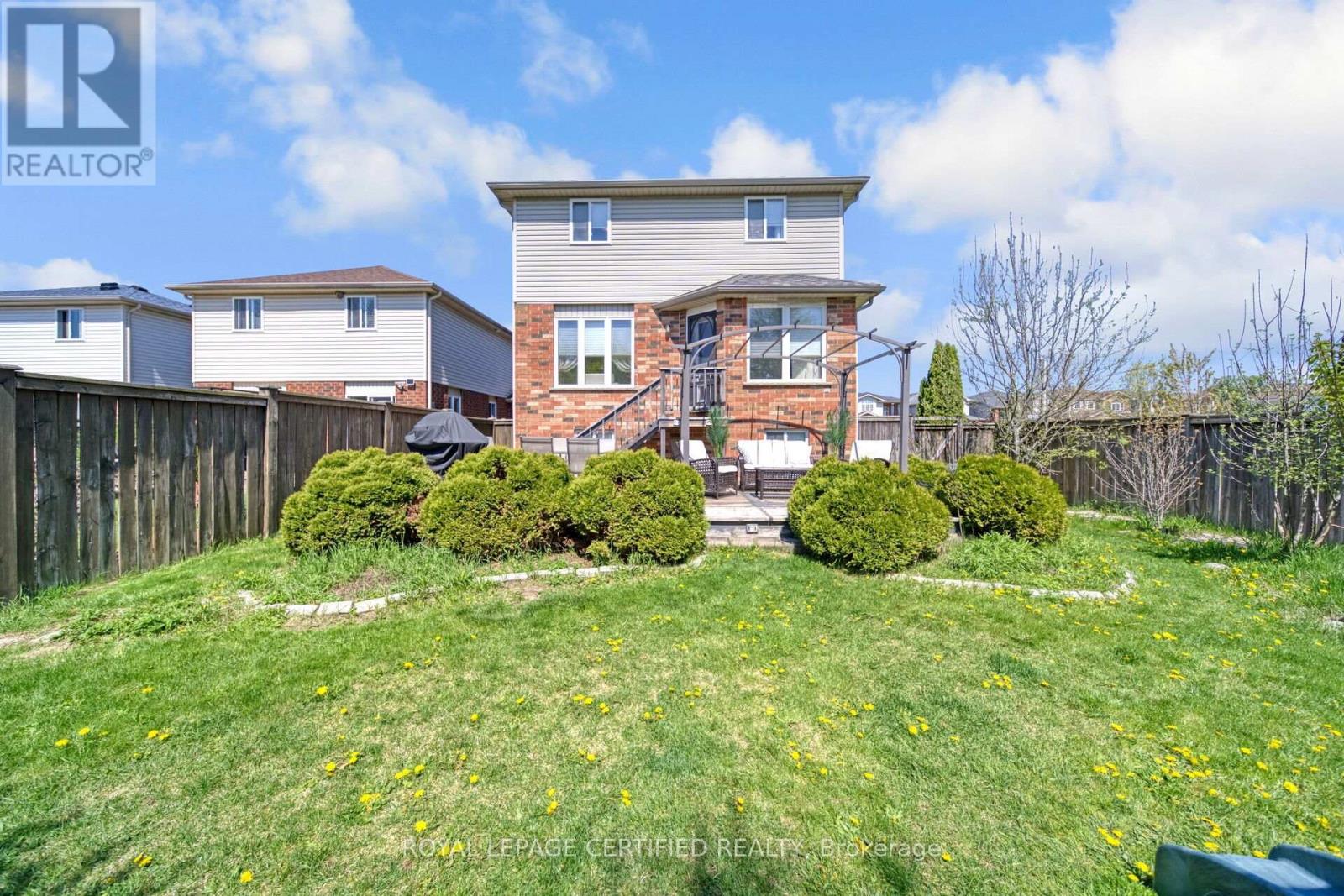 99 Simmonds Drive, Guelph, Ontario  N1E 7L8 - Photo 44 - X12148287