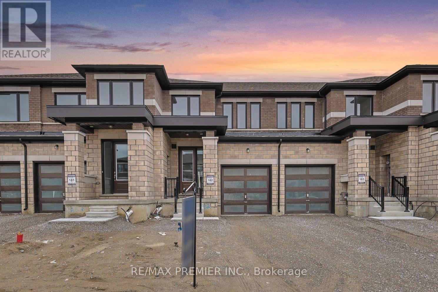 138 CORLEY STREET, Kawartha Lakes, Ontario