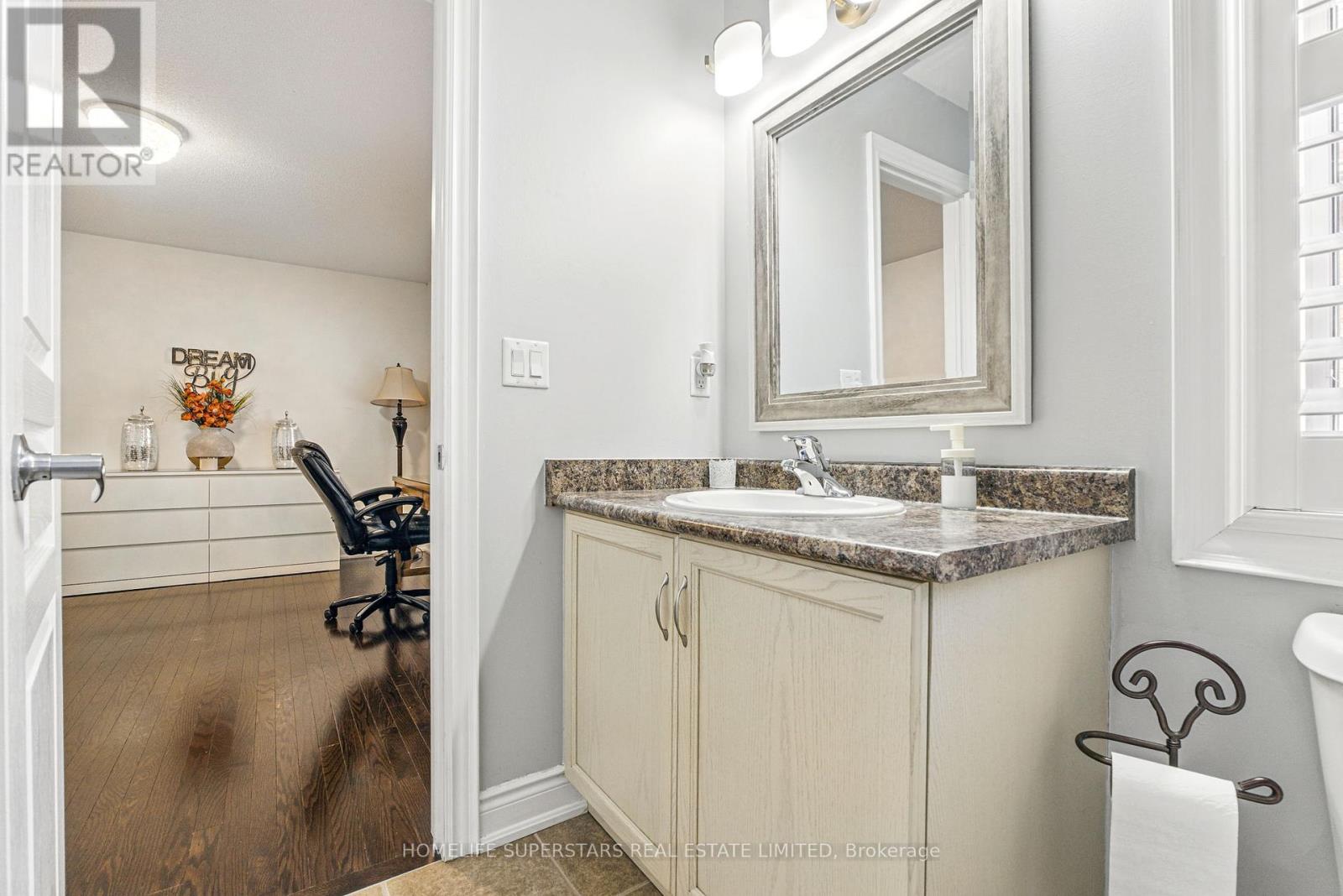 75 Maybeck Drive, Brampton, Ontario  L6X 0Y8 - Photo 24 - W12146276