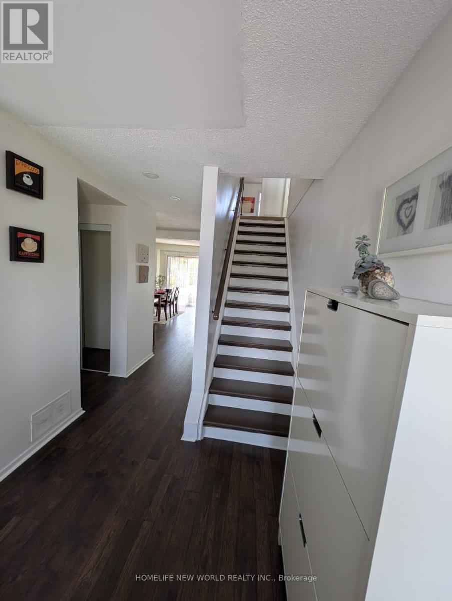 58 Lake Driveway E, Ajax, Ontario  L1S 1B1 - Photo 10 - E11943080