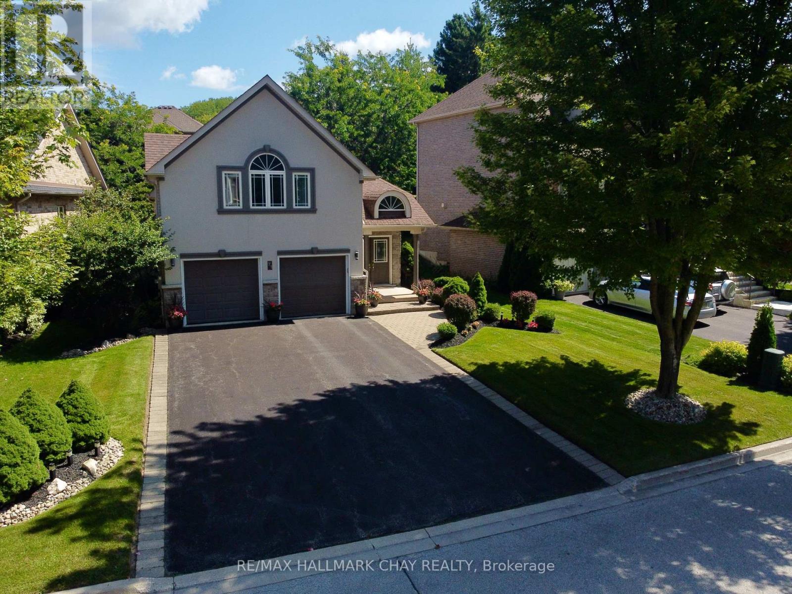 71 Cumming Drive, Barrie, Ontario  L4N 0C6 - Photo 3 - S12121565