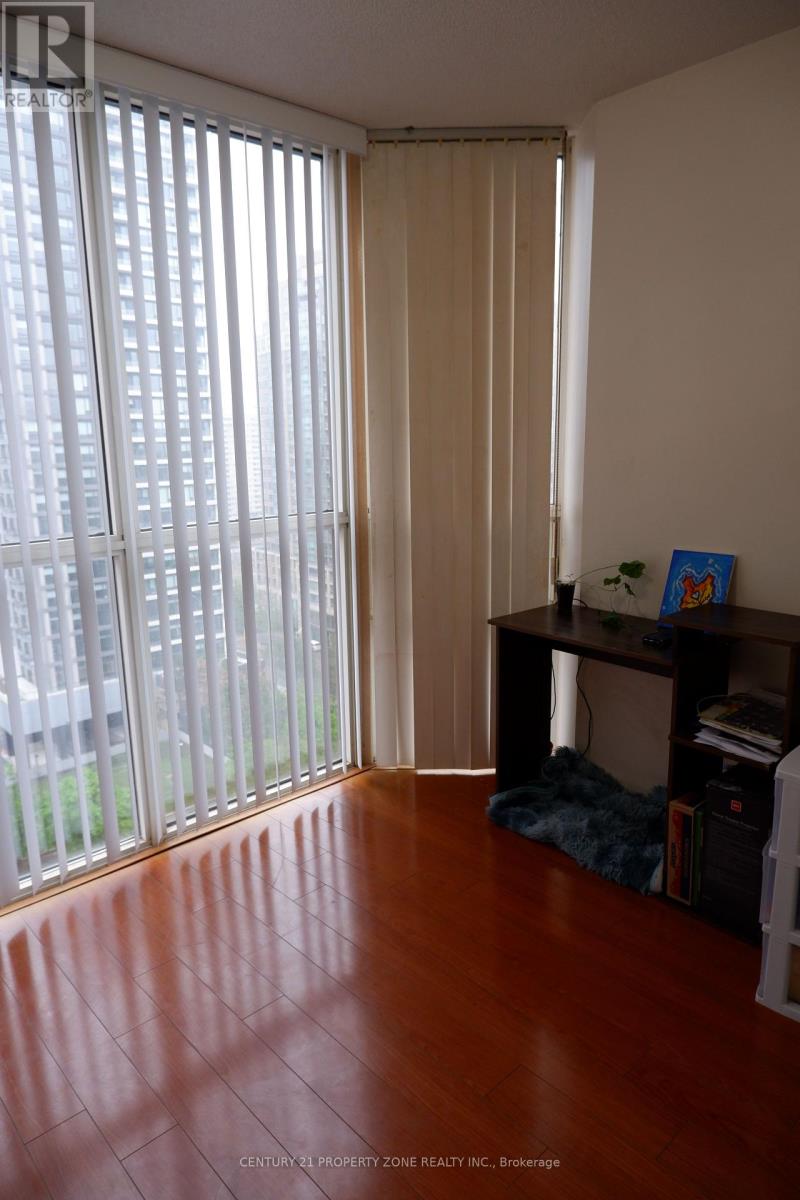 1410 - 285 Enfield Place, Mississauga, Ontario  L5B 3Y6 - Photo 19 - W12141302