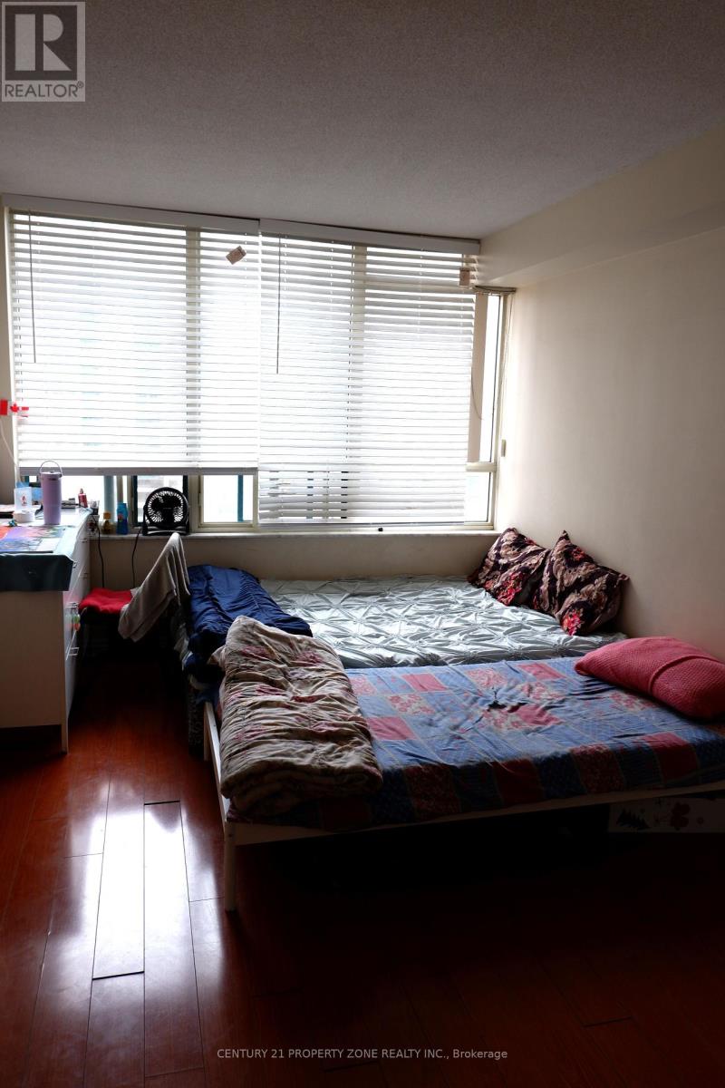 1410 - 285 Enfield Place, Mississauga, Ontario  L5B 3Y6 - Photo 21 - W12141302