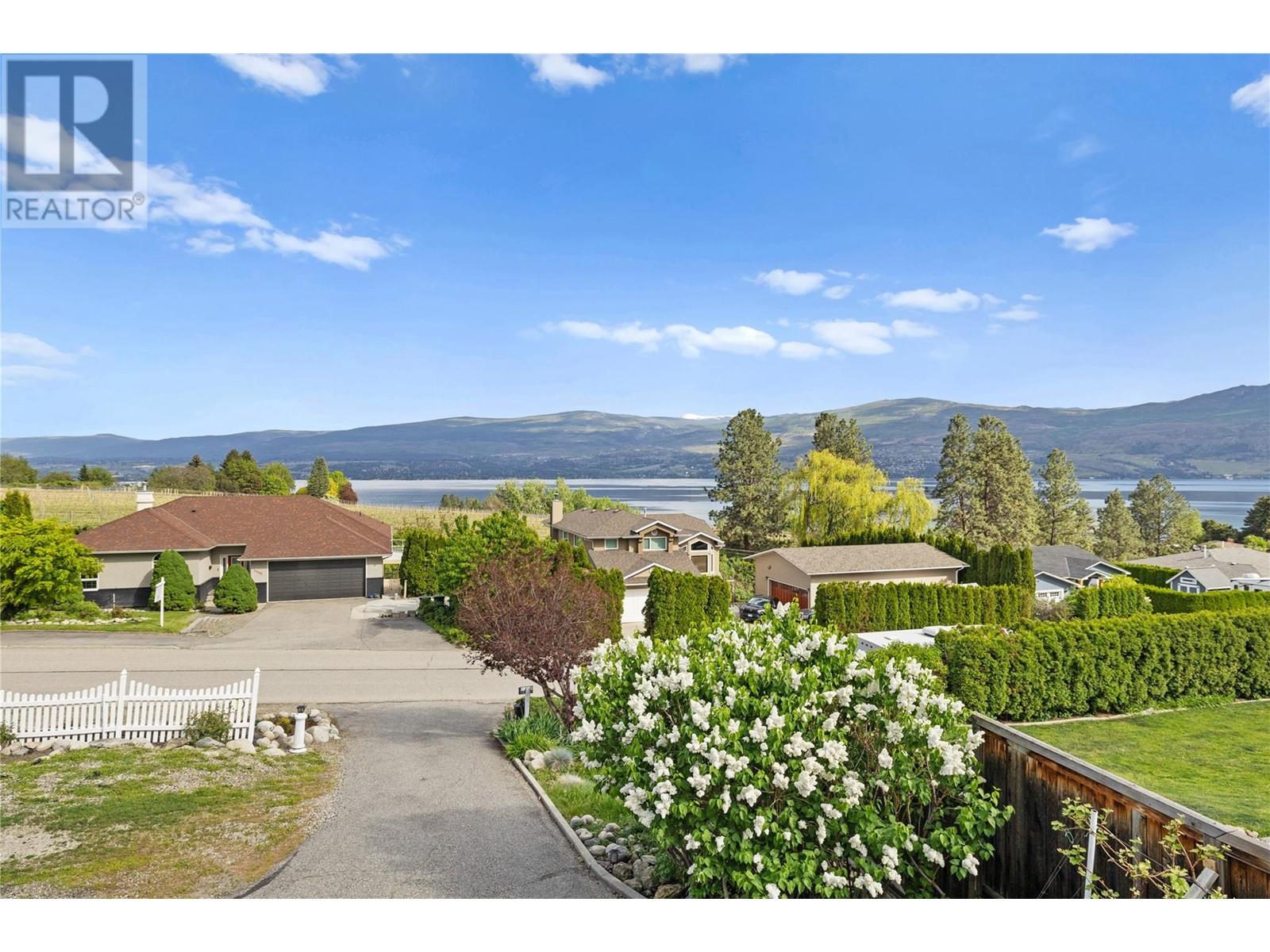 Property at 1064 Kelly Drive image 2