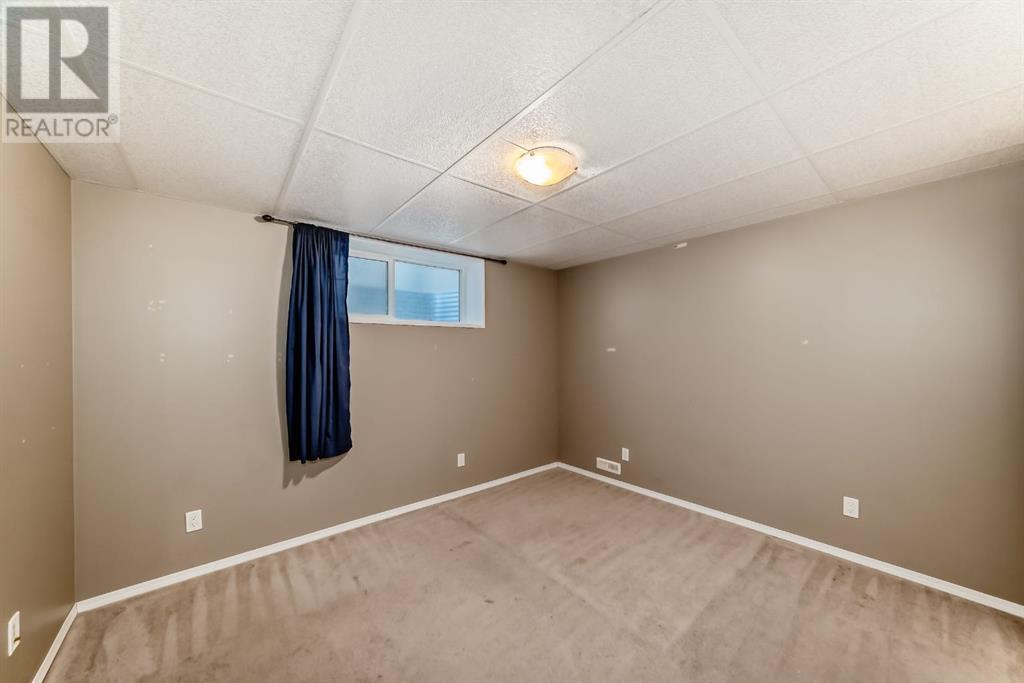 75 Panatella Common Nw, Calgary, Alberta  T3K 0T8 - Photo 34 - A2216961