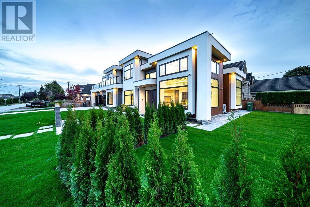 Property at 9240 SAUNDERS ROAD image 2