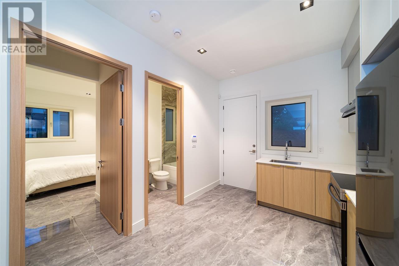 9240 Saunders Road, Richmond, British Columbia  V7A 2B1 - Photo 20 - R3002228