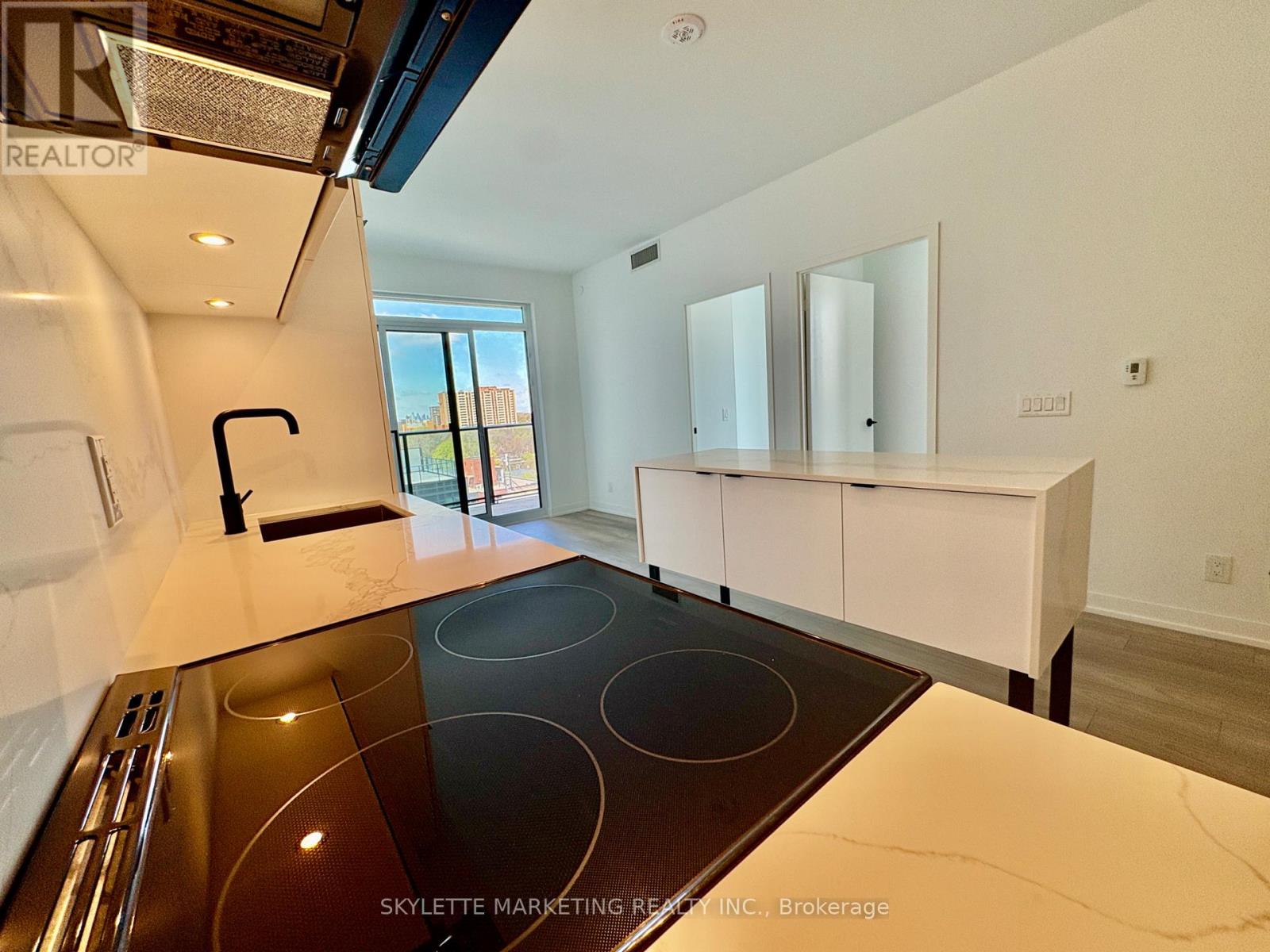 906 - 285 Dufferin Street, Toronto, Ontario  M6K 0J2 - Photo 23 - W12146221