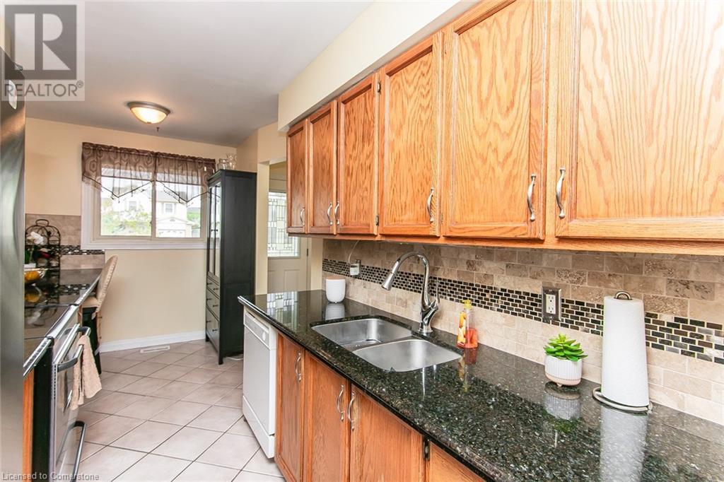 586 Drummerhill Crescent, Waterloo, Ontario  N2T 1G4 - Photo 10 - 40728317