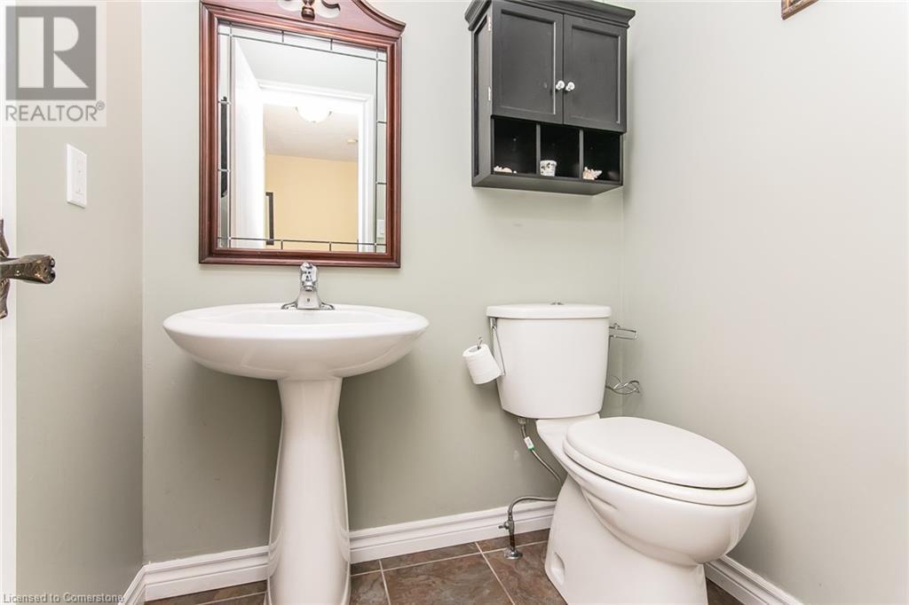 586 Drummerhill Crescent, Waterloo, Ontario  N2T 1G4 - Photo 22 - 40728317