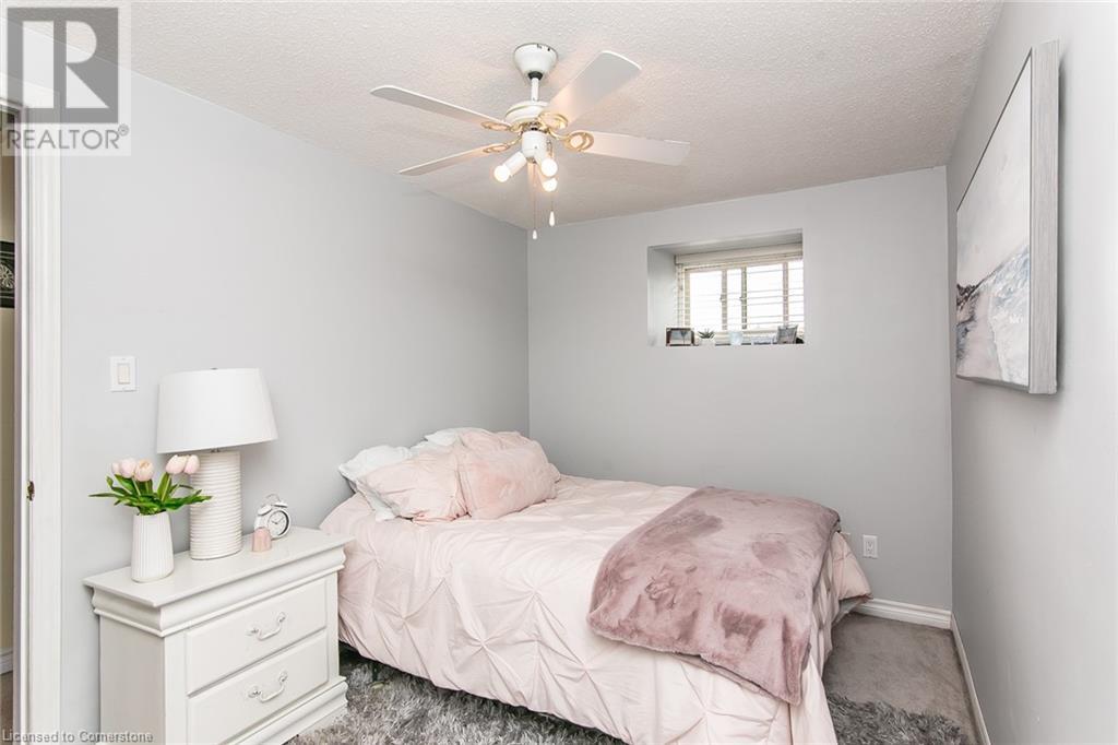 586 Drummerhill Crescent, Waterloo, Ontario  N2T 1G4 - Photo 28 - 40728317