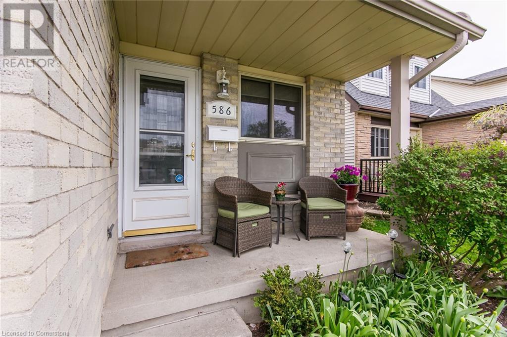 586 Drummerhill Crescent, Waterloo, Ontario  N2T 1G4 - Photo 5 - 40728317