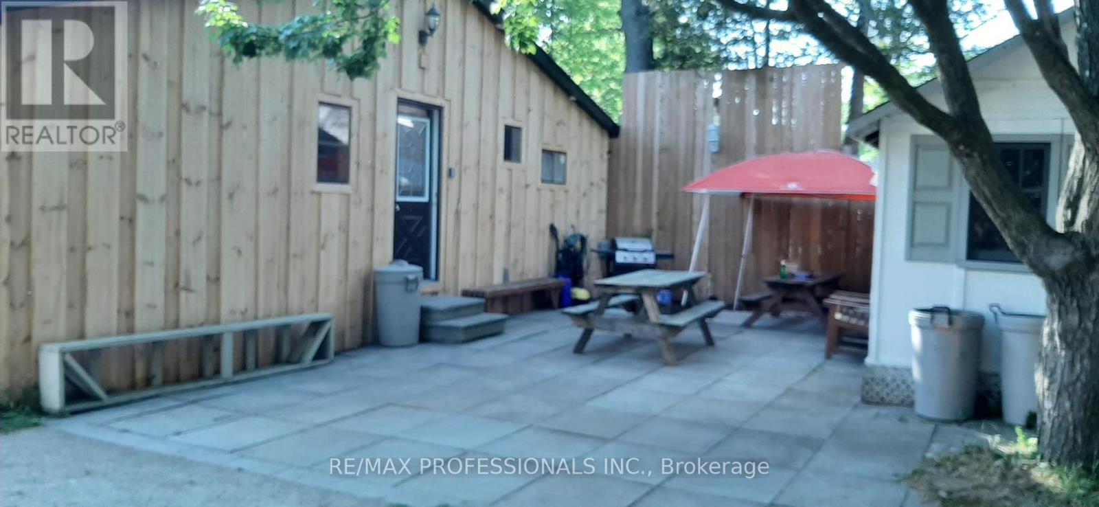 63 Beck Street, Wasaga Beach, Ontario  L9Z 2K9 - Photo 7 - S12109524