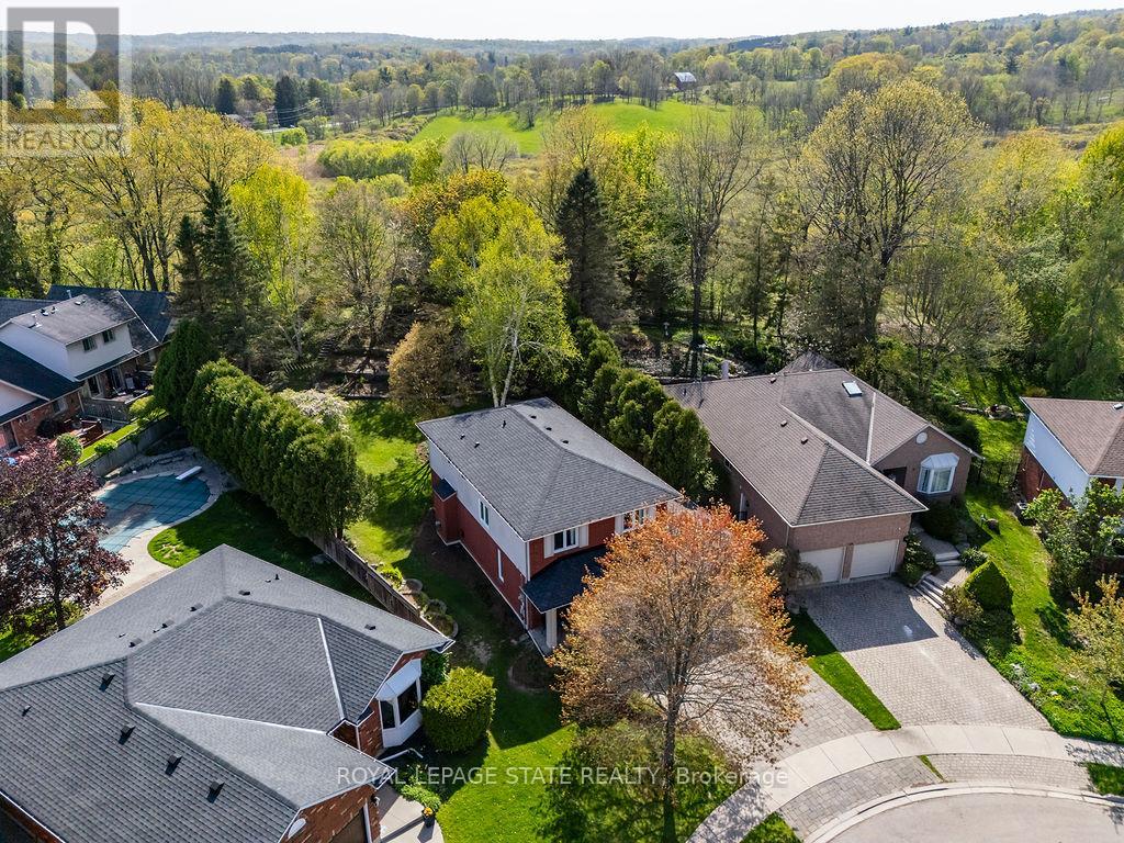 16 Linington Trail, Hamilton (Dundas), Ontario  L9H 7A3 - Photo 44 - X12147413