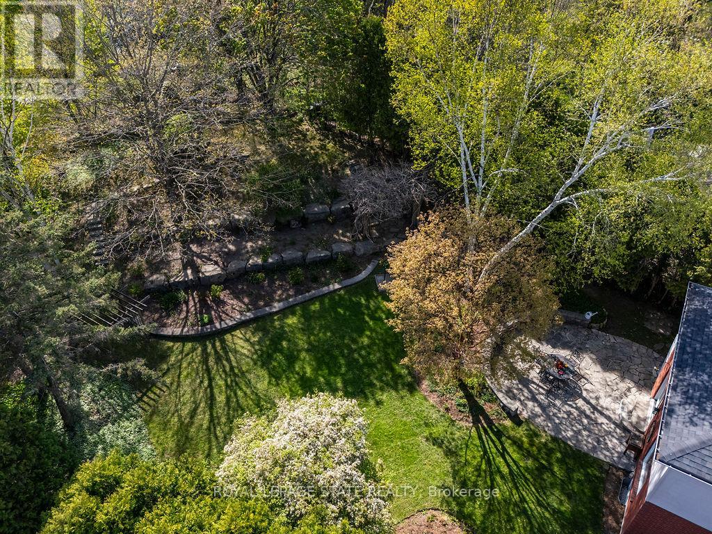 16 Linington Trail, Hamilton (Dundas), Ontario  L9H 7A3 - Photo 45 - X12147413