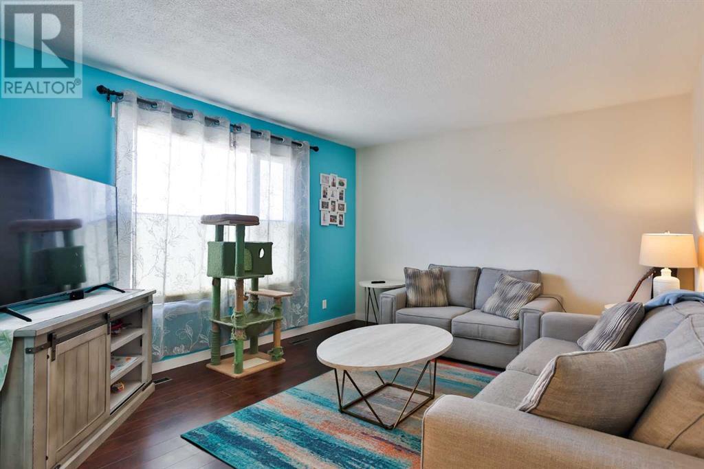 Property at 1, 511 26 Street N image 5