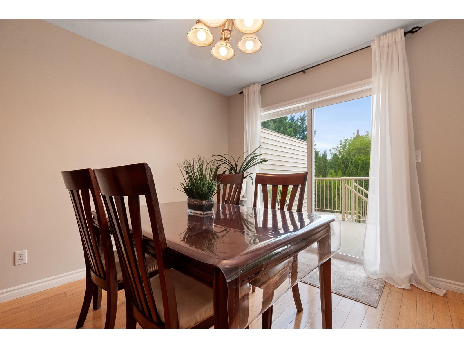 A 46604 Ramona Drive, Chilliwack Proper South, Chilliwack, British Columbia  V2P 8B4 - Photo 10 - R3002640