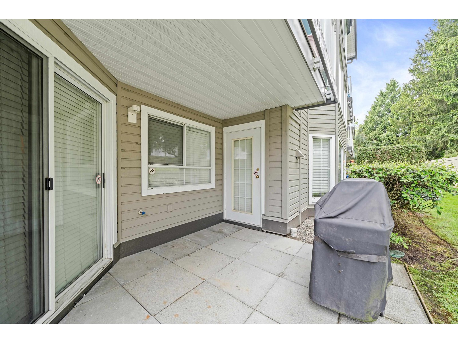 103 15160 108 Avenue, Surrey, British Columbia  V3R 0V2 - Photo 4 - R3002886