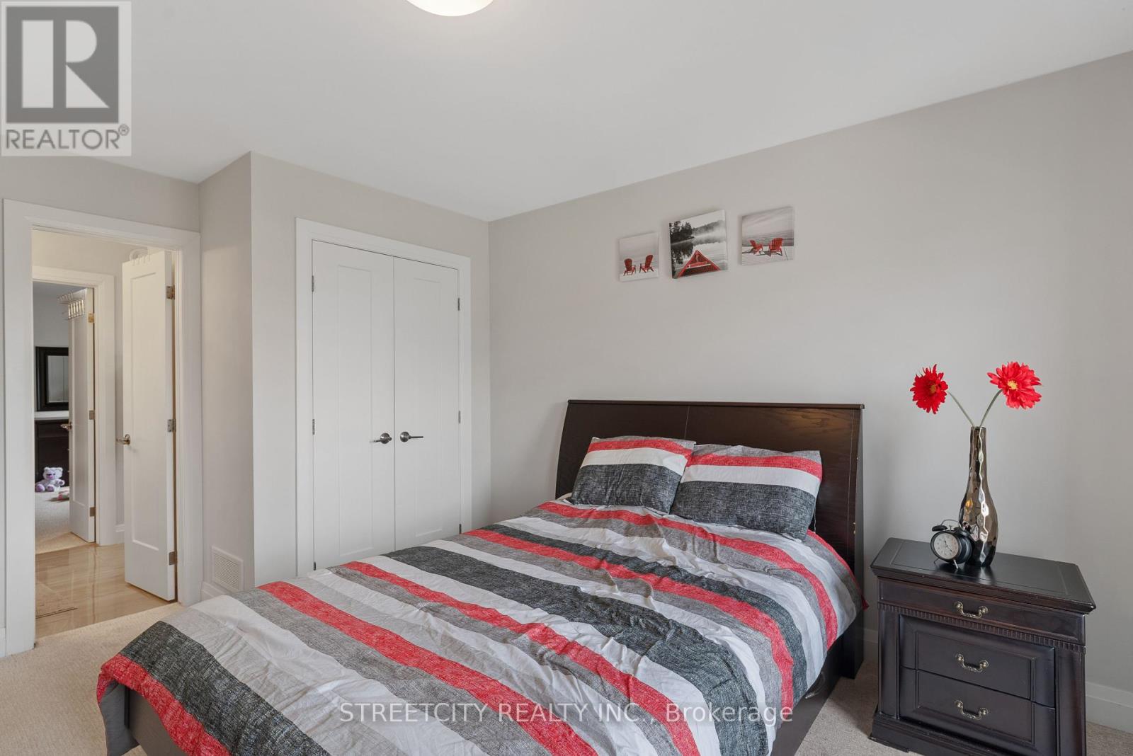 1225 Silverfox Drive, London North, Ontario  N6G 0V8 - Photo 19 - X12148582