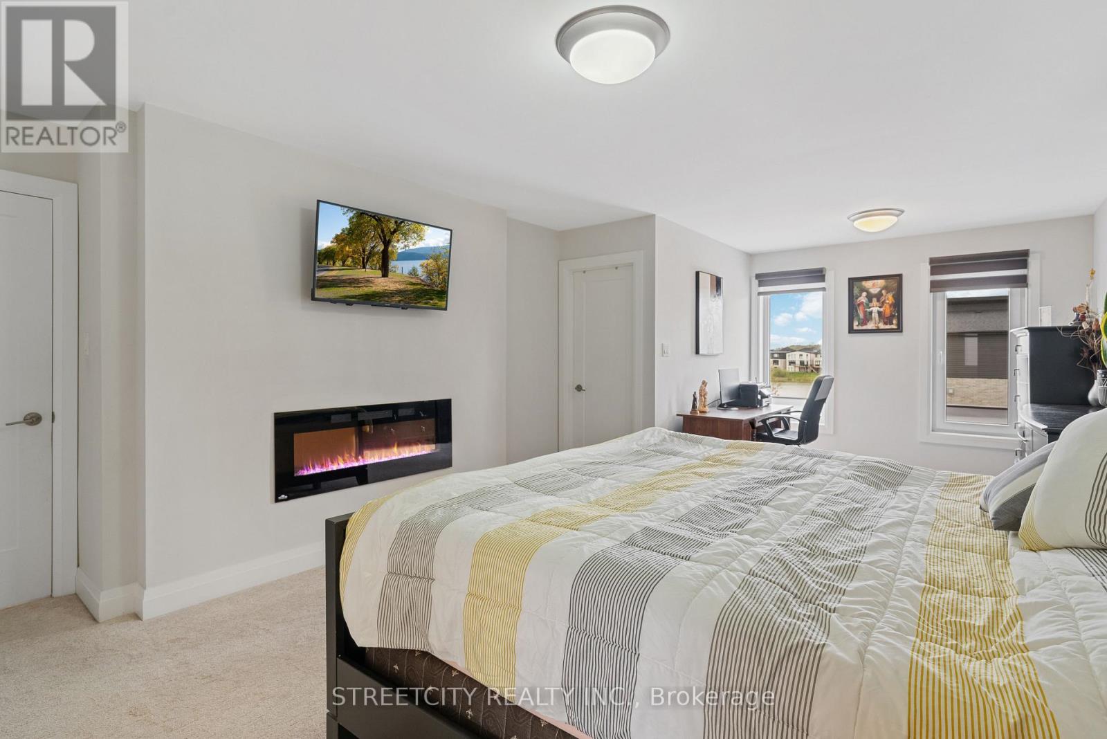 1225 Silverfox Drive, London North, Ontario  N6G 0V8 - Photo 28 - X12148582