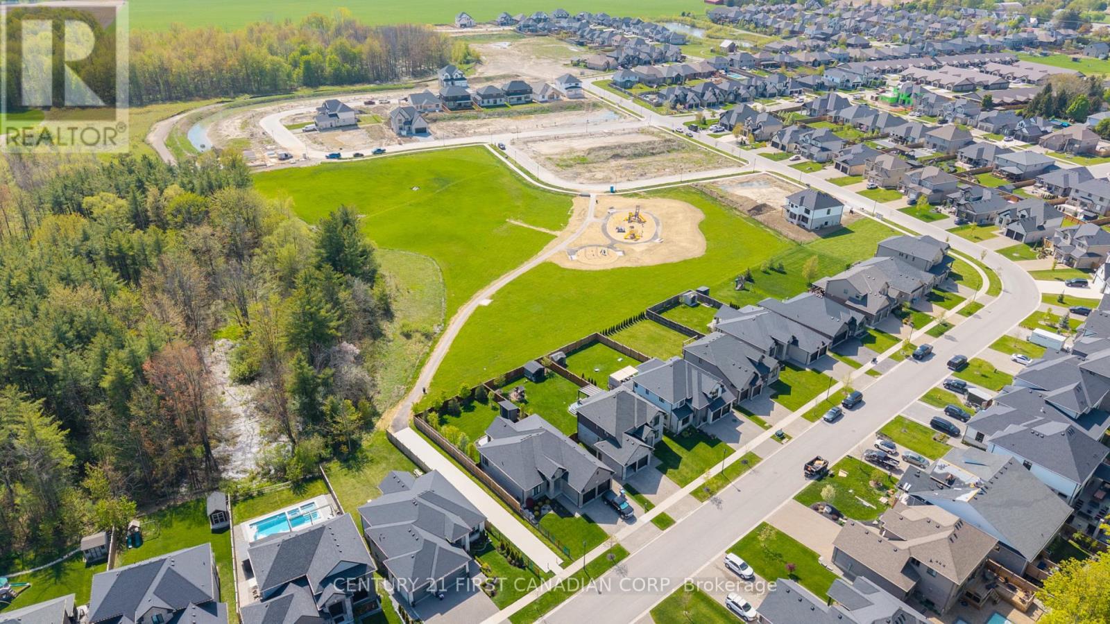 302 Songbird Lane, Middlesex Centre, Ontario  N0M 2A0 - Photo 46 - X12148635