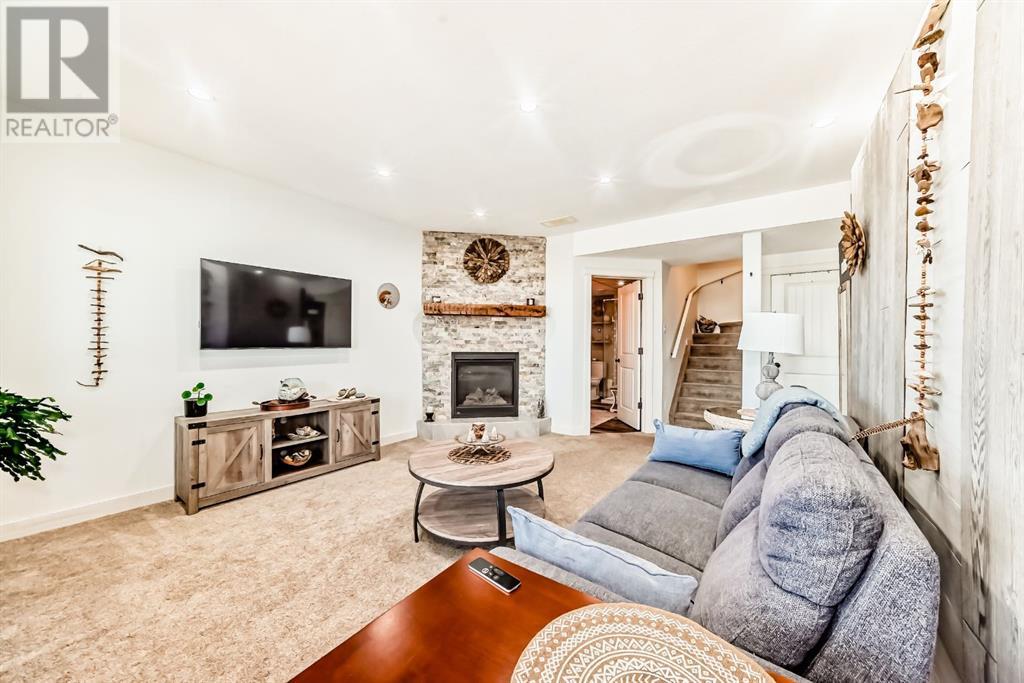 257 Jumping Pound Terrace, Cochrane, Alberta  T4C 0K4 - Photo 35 - A2217671