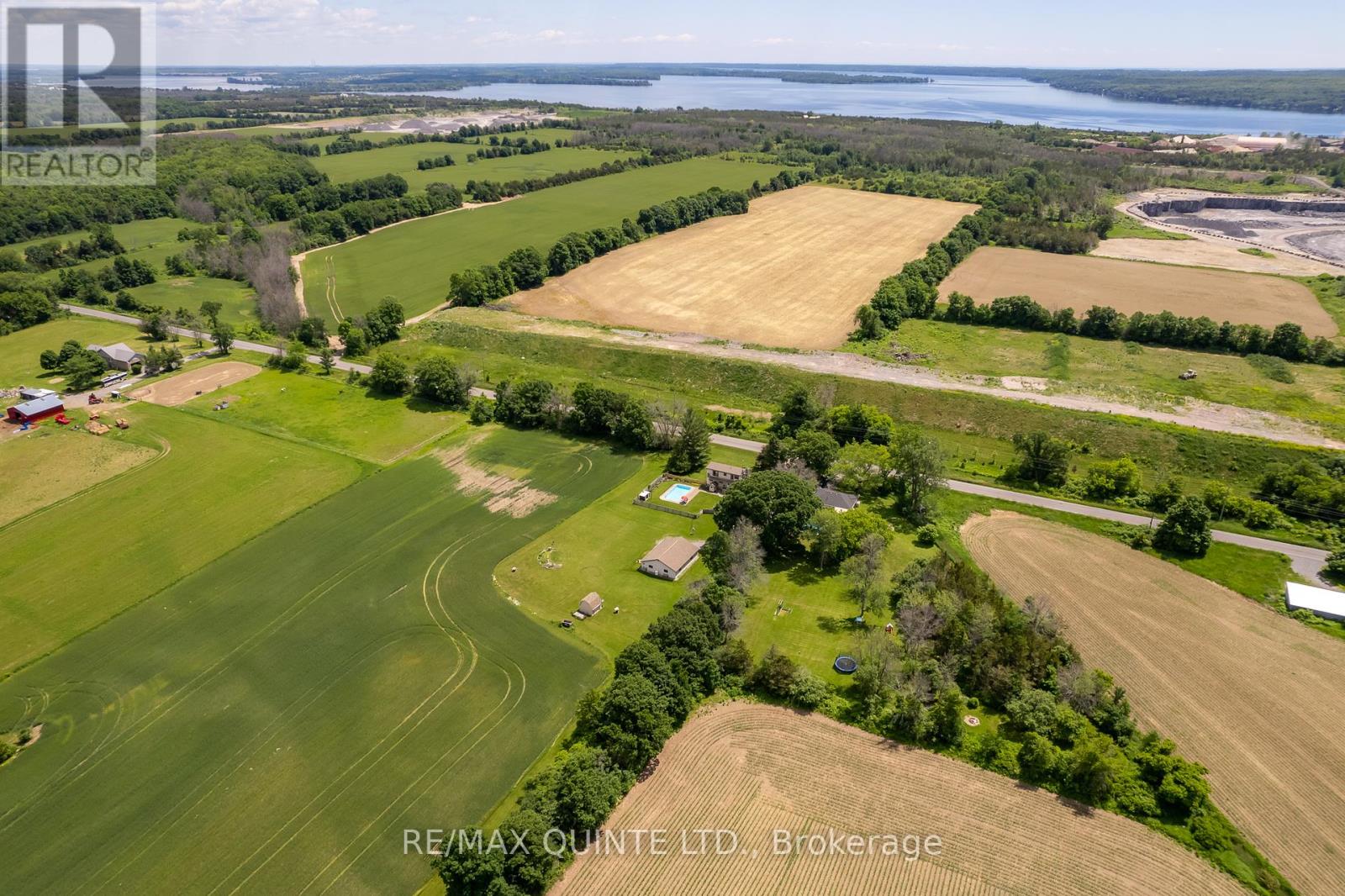 257 Elmbrook Road, Prince Edward County, Ontario  K0K 2T0 - Photo 43 - X12034032