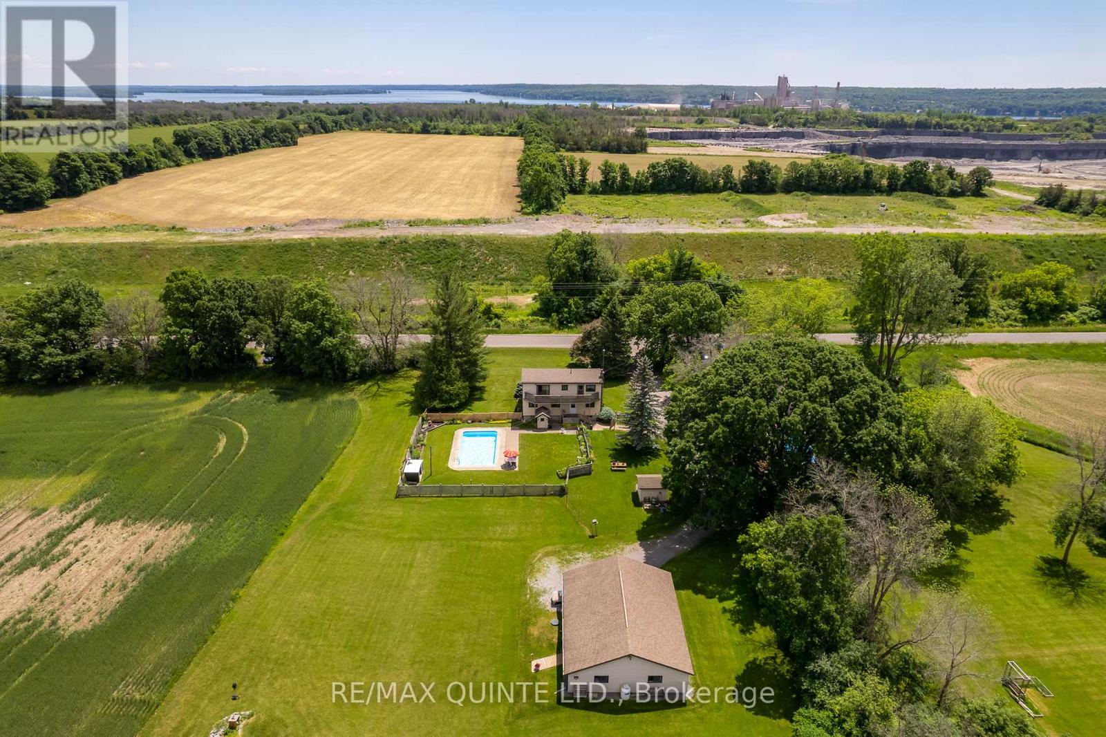 257 Elmbrook Road, Prince Edward County, Ontario  K0K 2T0 - Photo 41 - X12034032