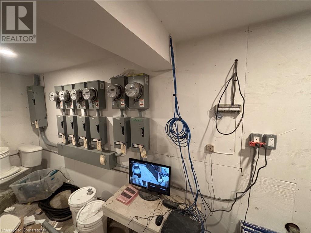 52 Barton Street E, Hamilton, Ontario  L8L 2V8 - Photo 8 - 40728192