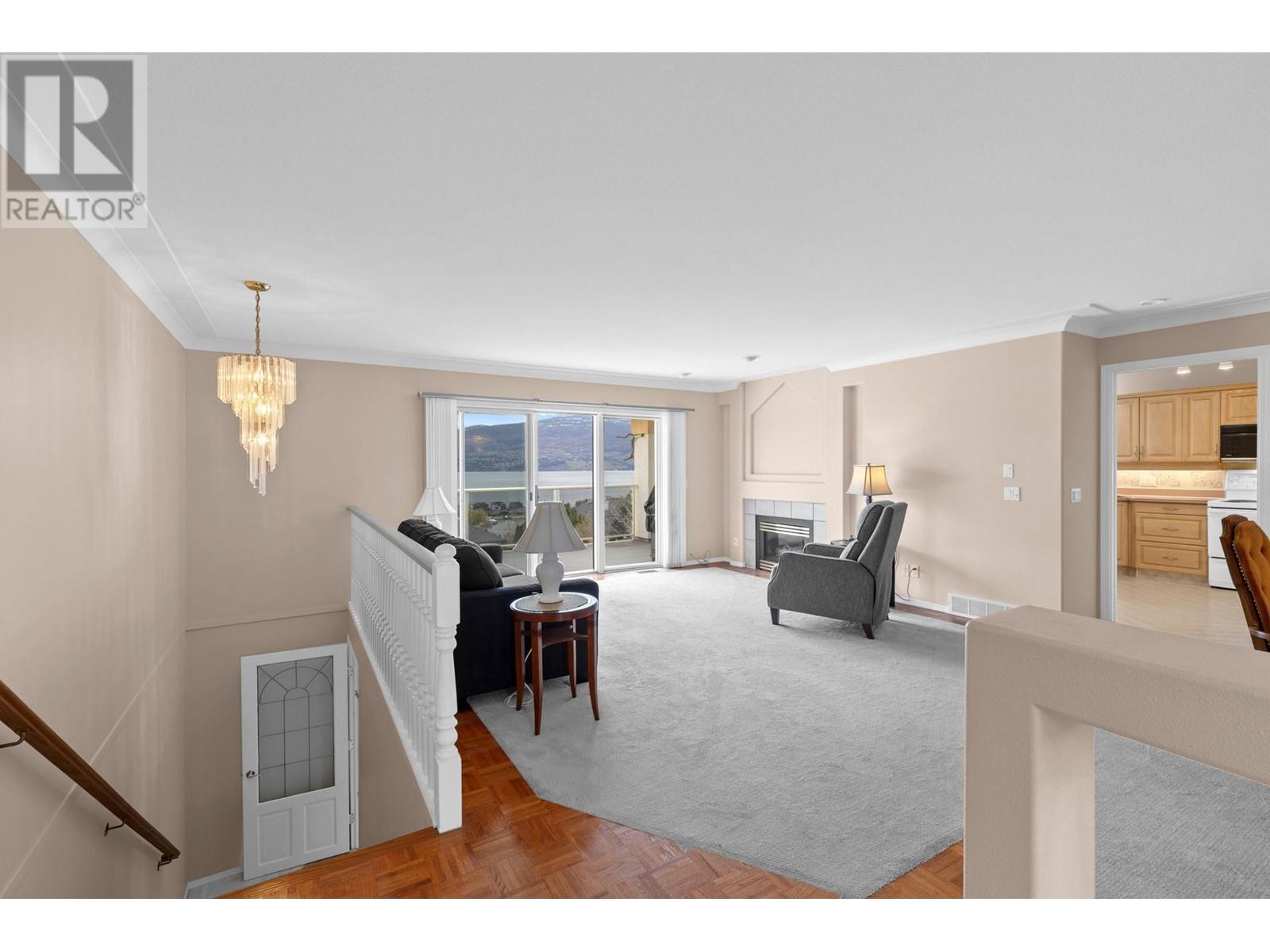 Property at 3485 Apple Way Boulevard image 3
