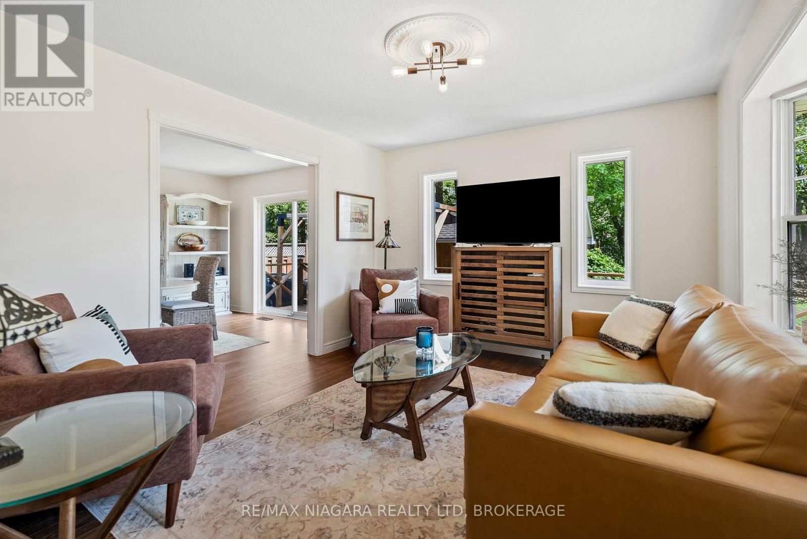 514 King Street, Niagara-On-The-Lake, Ontario  L0S 1J0 - Photo 8 - X12148548